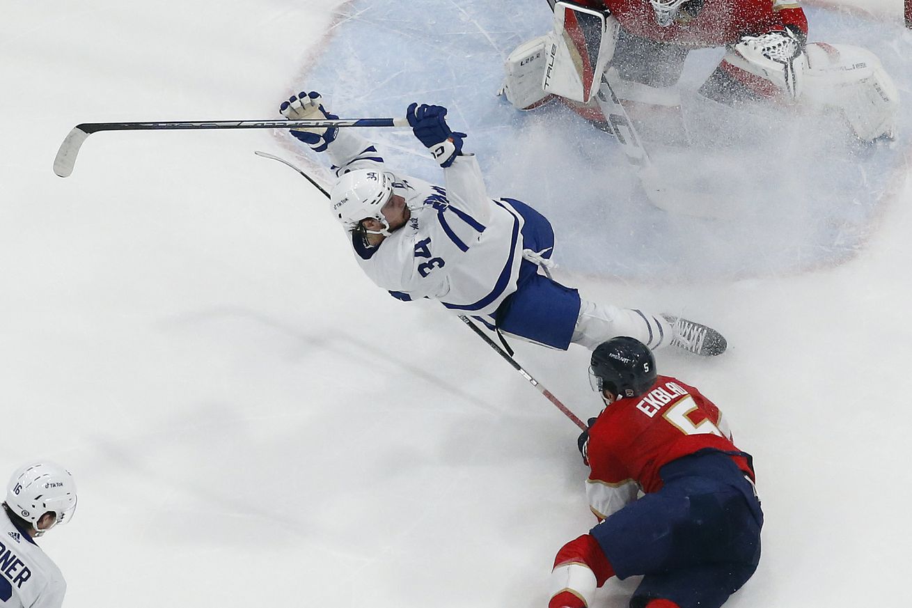 Toronto Maple Leafs v Florida Panthers