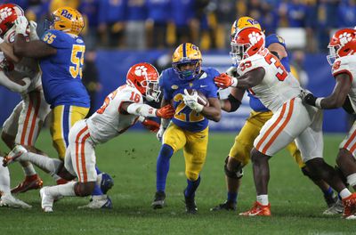 COLLEGE FOOTBALL: OCT 23 Clemson at Pitt