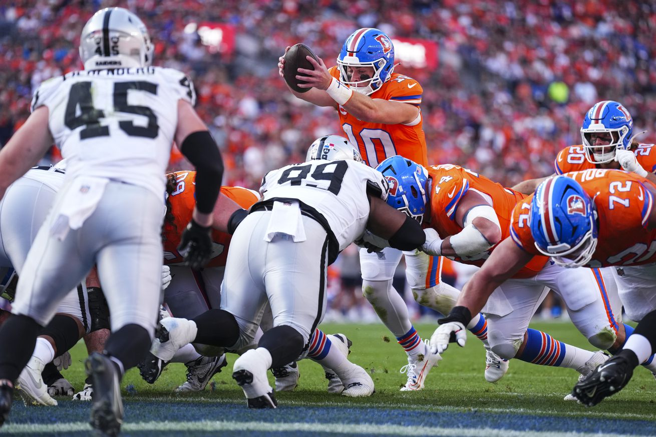 Las Vegas Raiders v Denver Broncos