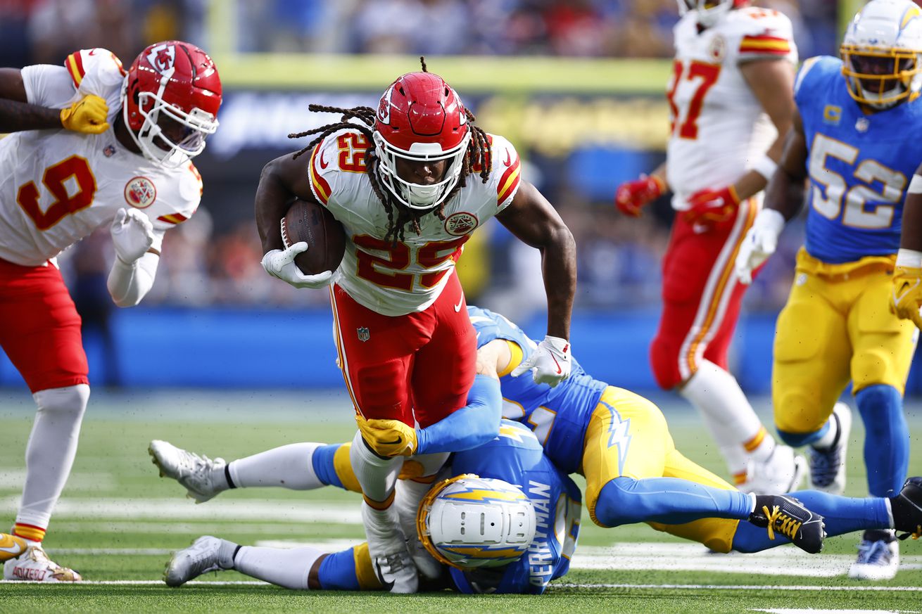 Kansas City Chiefs v Los Angeles Chargers