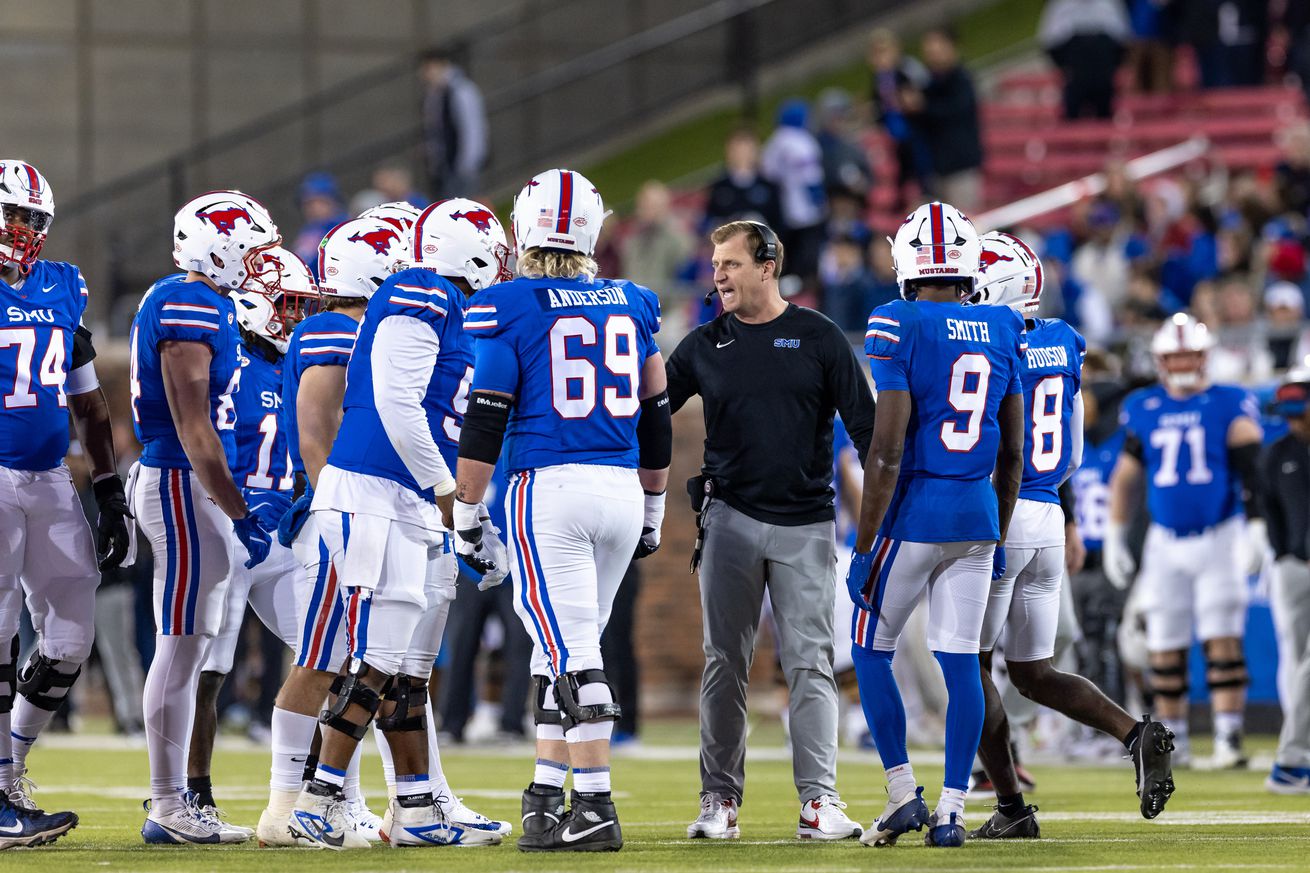 COLLEGE FOOTBALL: NOV 30 Cal at SMU