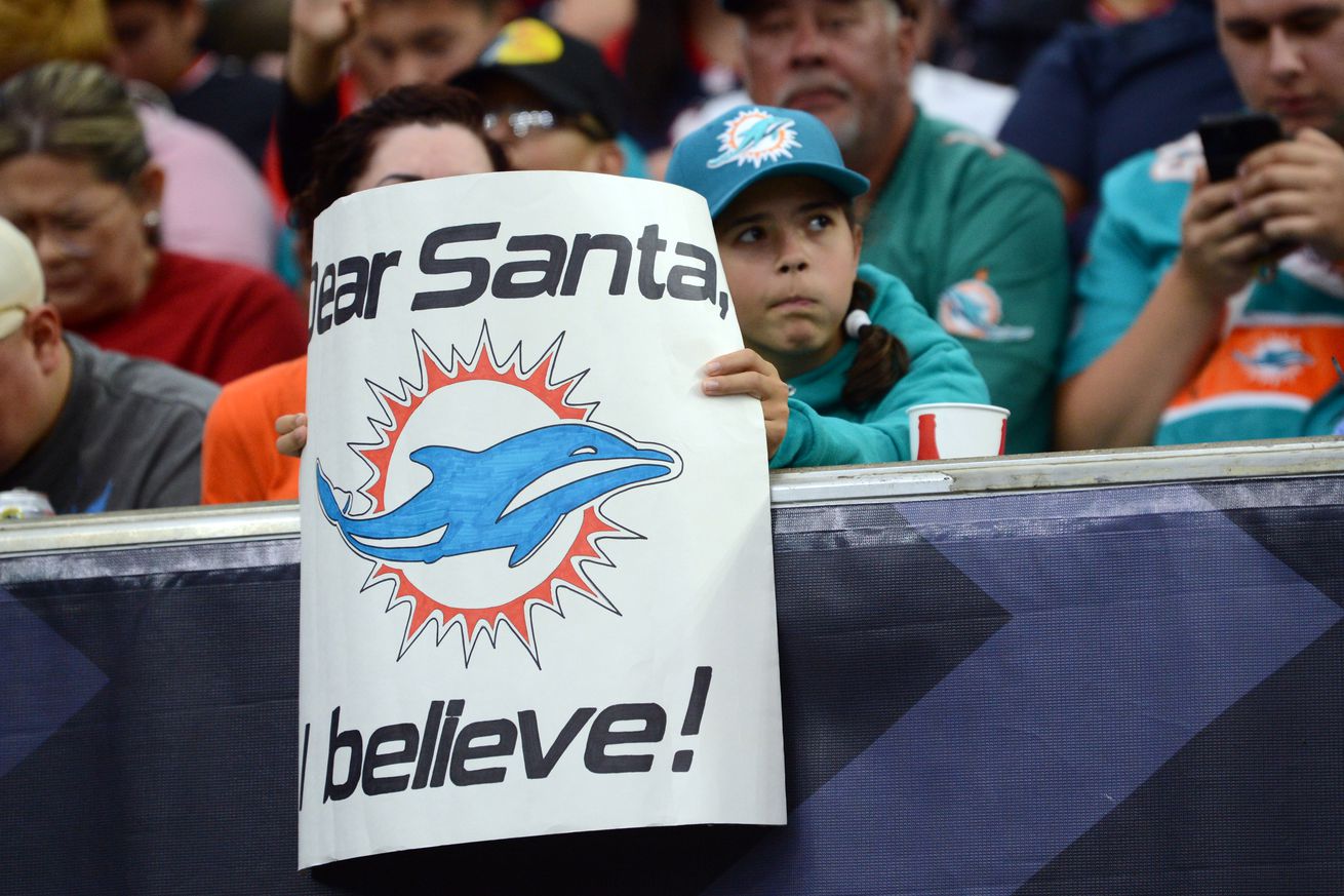 NFL: DEC 15 Dolphins at Texans