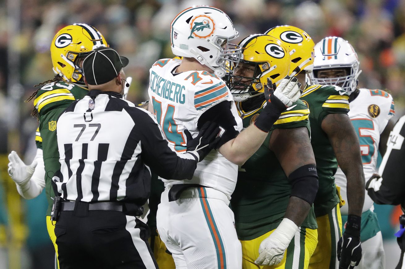 NFL: Miami Dolphins at Green Bay Packers