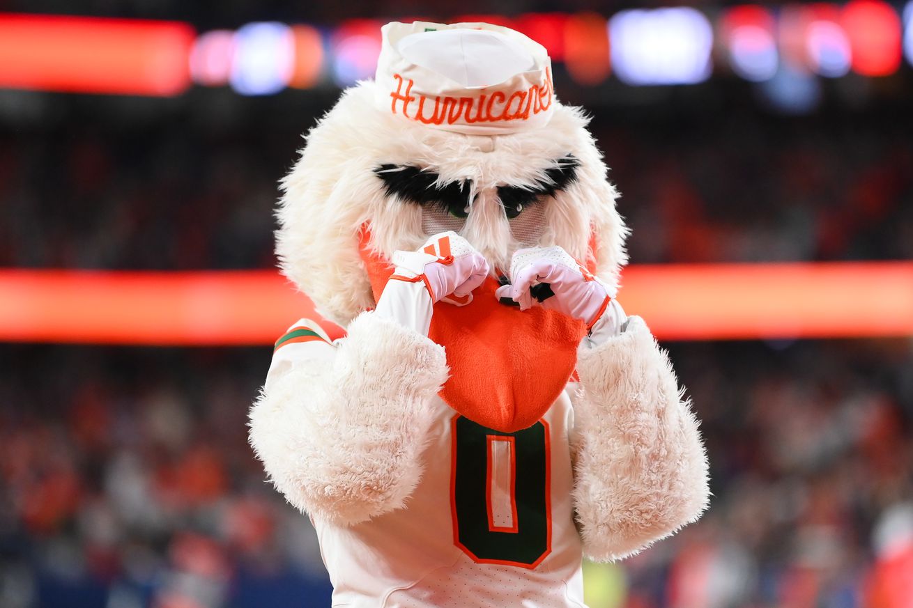 NCAA Football: Miami at Syracuse