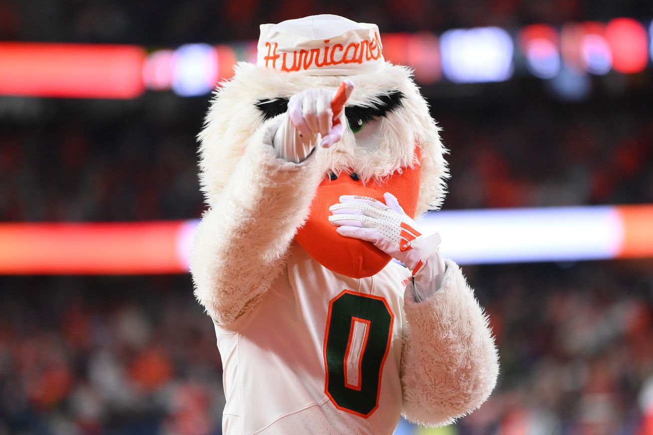 NCAA Football: Miami at Syracuse