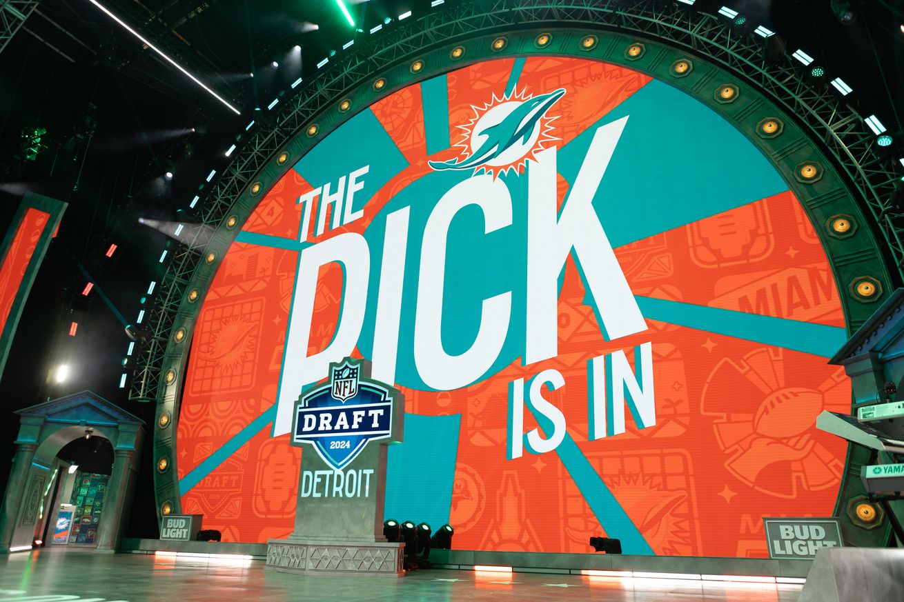 NFL: APR 25 2024 Draft